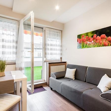Bpr Garay Suite With Rooftop Terrace & A/C Boedapest Buitenkant foto